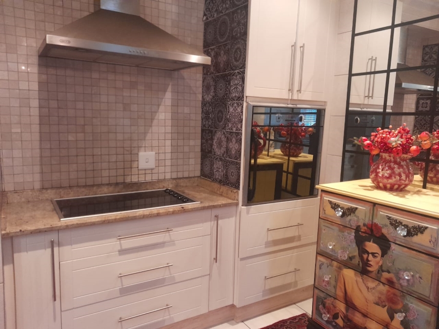 3 Bedroom Property for Sale in Safari Gardens North West